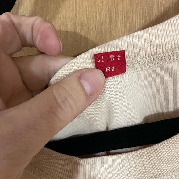 #50- ESPRIT-cropped logo tank - Picture 3 of 3